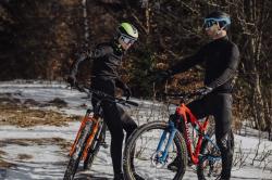 Force SHARD WINDSTER černé cyklokalhoty se šráky bez vložky