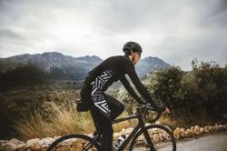 Force SPIKE čierno-biele cyklonohavice so šrákmi a vložkou nohavice