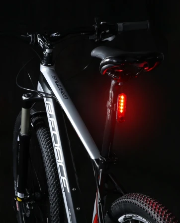 Force DOT USB přední+zadní sada světel