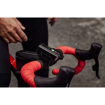 Force Světlo přední DIVER 900 LM, USB, černé