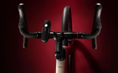 Force Světlo přední FLUX 550LM USB, černé