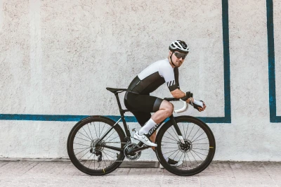 Force ROAD REVOLT CARBON bílé cyklistické tretry