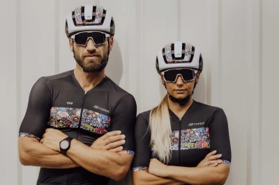 Force VIVID černý cyklistický dres - kr. rukáv POUZE S (VÝPRODEJ)