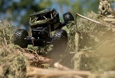 FOREST CLIMB conqueror 4x4 1:18