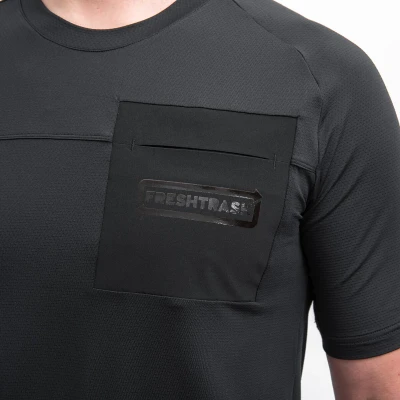 Fresh Trash FT MEN[39]S HORIZON POCKET SHORT SLEEVE JERSEY BLACK/BLACK pánské tričko
