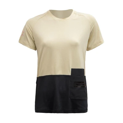 Fresh Trash WOMEN'S HORIZON POCKET SAND/BLACK dámský cyklodres Fresh Trash WOMEN'S HORIZON POCKET SAND/BLACK dámský cyklodres