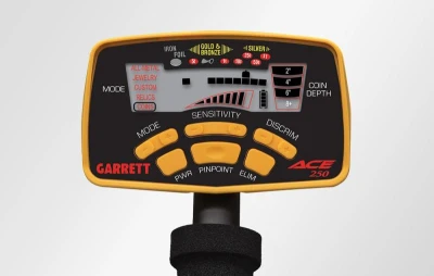Garrett Detektor kovů Garret ACE 250