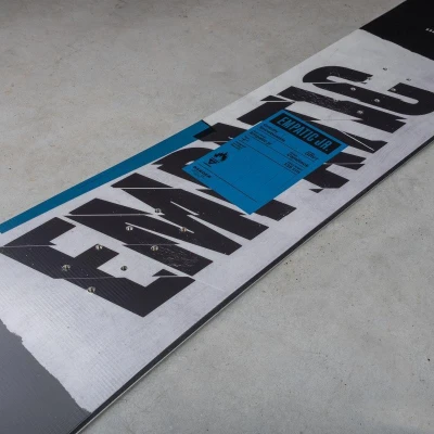 Gravity Empatic Jr 23/24 dětský snowboard + Hatchey Tactic Junior vázání