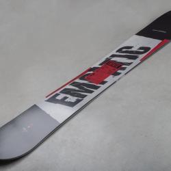 Gravity Empatic snowboard + Raven S230 Black vázání