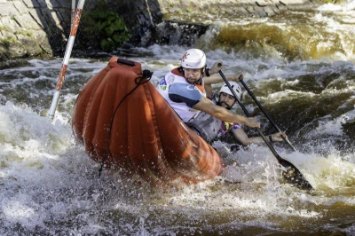 Gumotex Baraka SET - 2 nafukovací kanoe (v ceně setu: 2x pádlo, 2x vesta, 2x triko, pumpa, obal 100L, sada lepení ) + sleva 1500,- na příslušenství