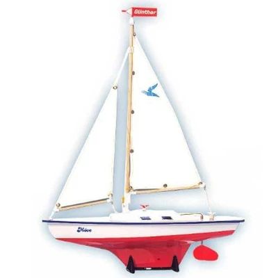 Model plachetnice pro děti MÖVE 39 x 50 cm (dřevo)