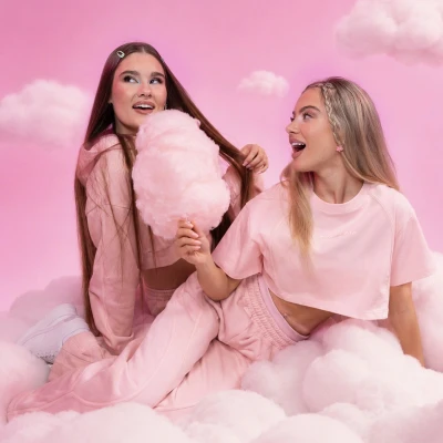 GymBeam Dámská mikina Cropped Mochi Pink