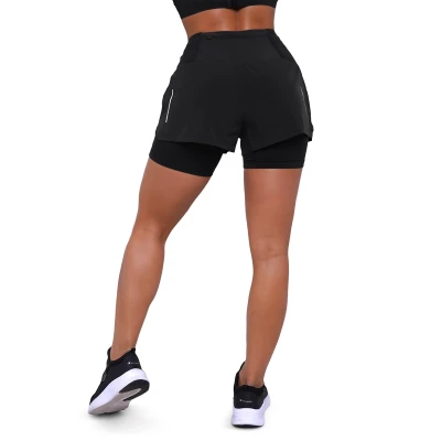 GymBeam Pulse Black dámské běžecké šortky 2v1