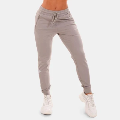 GymBeam Dámské tepláky TRN grey POUZE L (VÝPRODEJ) GymBeam Dámské tepláky TRN grey POUZE L (VÝPRODEJ)