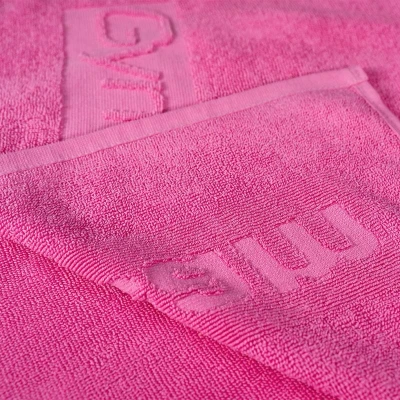 GymBeam Ručník do fitka pink (VÝPRODEJ)