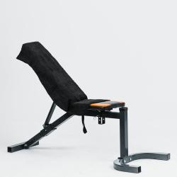 GymBeam Sportovní ručník z mikrovlákna Medium Black