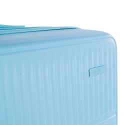 Heys Pastel M Light Blue kufr + kosmetická taštička zdarma