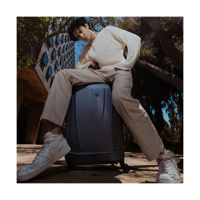 Heys Vantage Smart Luggage L Black kufr + kosmetická taštička zdarma