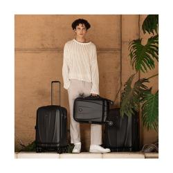 Heys Vantage Smart Luggage S Black kufr + kosmetická taštička zdarma