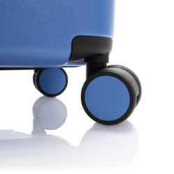 Heys Zen M Royal Blue kufr + kosmetická taštička zdarma