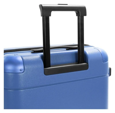 Heys Zen M Royal Blue kufr + kosmetická taštička zdarma