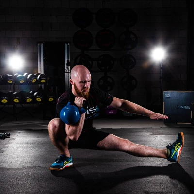 HMS KN 12 KG KETTLEBELL POKRYTÝ VINYLEM