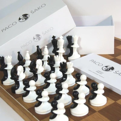Hot Games Paco Sako – mírový šach