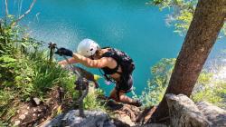 Husky Peten 15l black batoh Turistika/Cyklistika