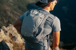 Husky Peten 15l black batoh Turistika/Cyklistika