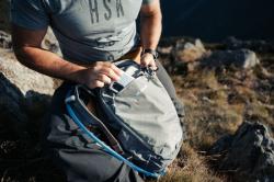 Husky Peten 15l black batoh Turistika/Cyklistika