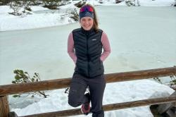 Husky Dresles L dark bordo dámska páperová vesta