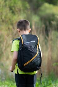 Husky Jikko 15l black dětský batoh
