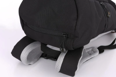 Husky Jolly 15l black dětský batoh