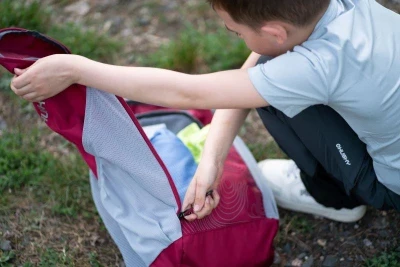 Husky Jikko 15l bordo dětský batoh (VÝPRODEJ)