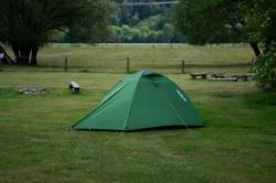 Husky Beast 3 dark green ľahký turistický stan pre 3 osoby