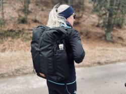 Husky Moper 28l black městský batoh
