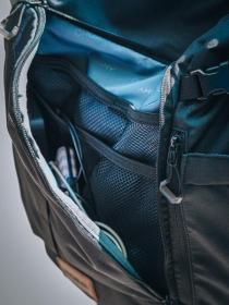 Husky Moper 28l black městský batoh