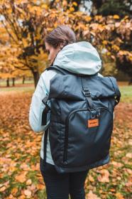 Husky Office Shater 23l black batoh