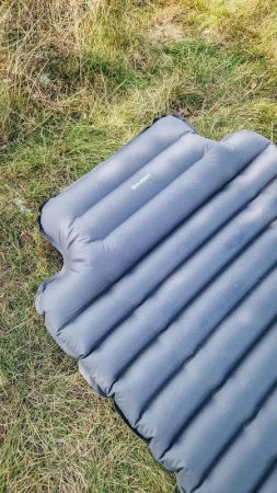 Husky Flary 7 dark blue nafukovací karimatka