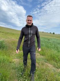 Husky Anara M black pánská mikina s kapucí