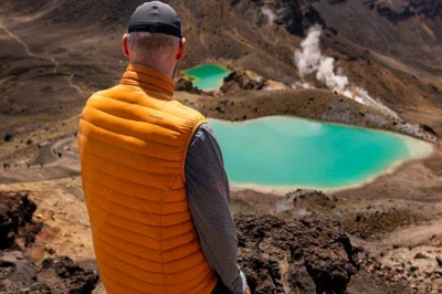 Husky Dresles M orange pánská péřová vesta