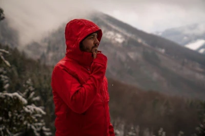 Husky Sauri M red pánská softshell bunda