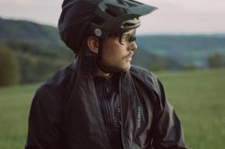 Husky Luma M black pánská ultralehká bunda