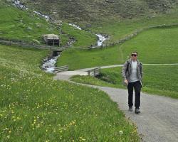 Husky Nestia M brown pánský hardshell kabát