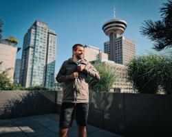 Husky Nestia M brown pánský hardshell kabát