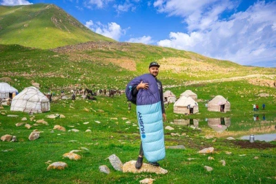 Husky Drape péřový zimní spacák