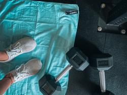 Husky Jack L zelený ručník