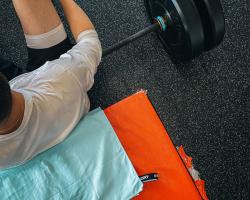 Husky Jack L zelený ručník