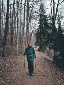 Husky Sones černé trekové holë