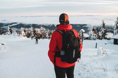 Husky Clever 30l černý turistický batoh